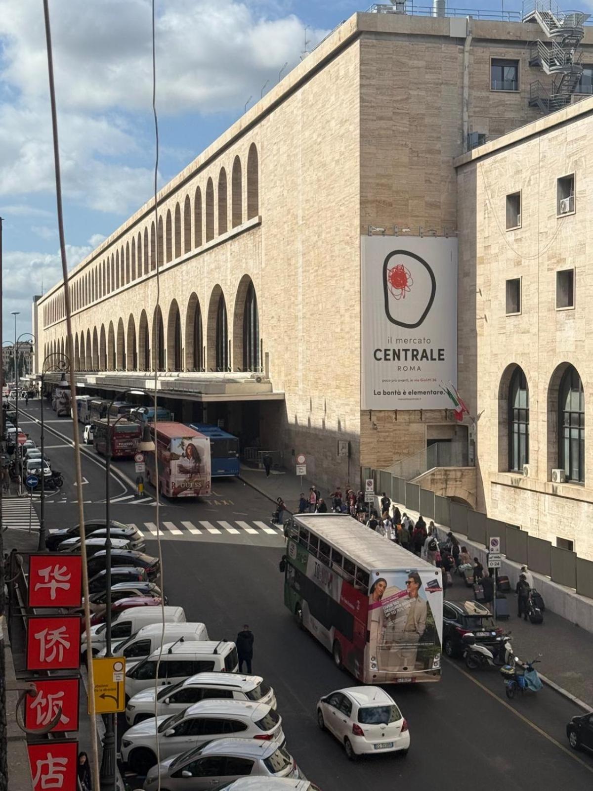 Апартаменти Sweety Rome Termini Екстер'єр фото